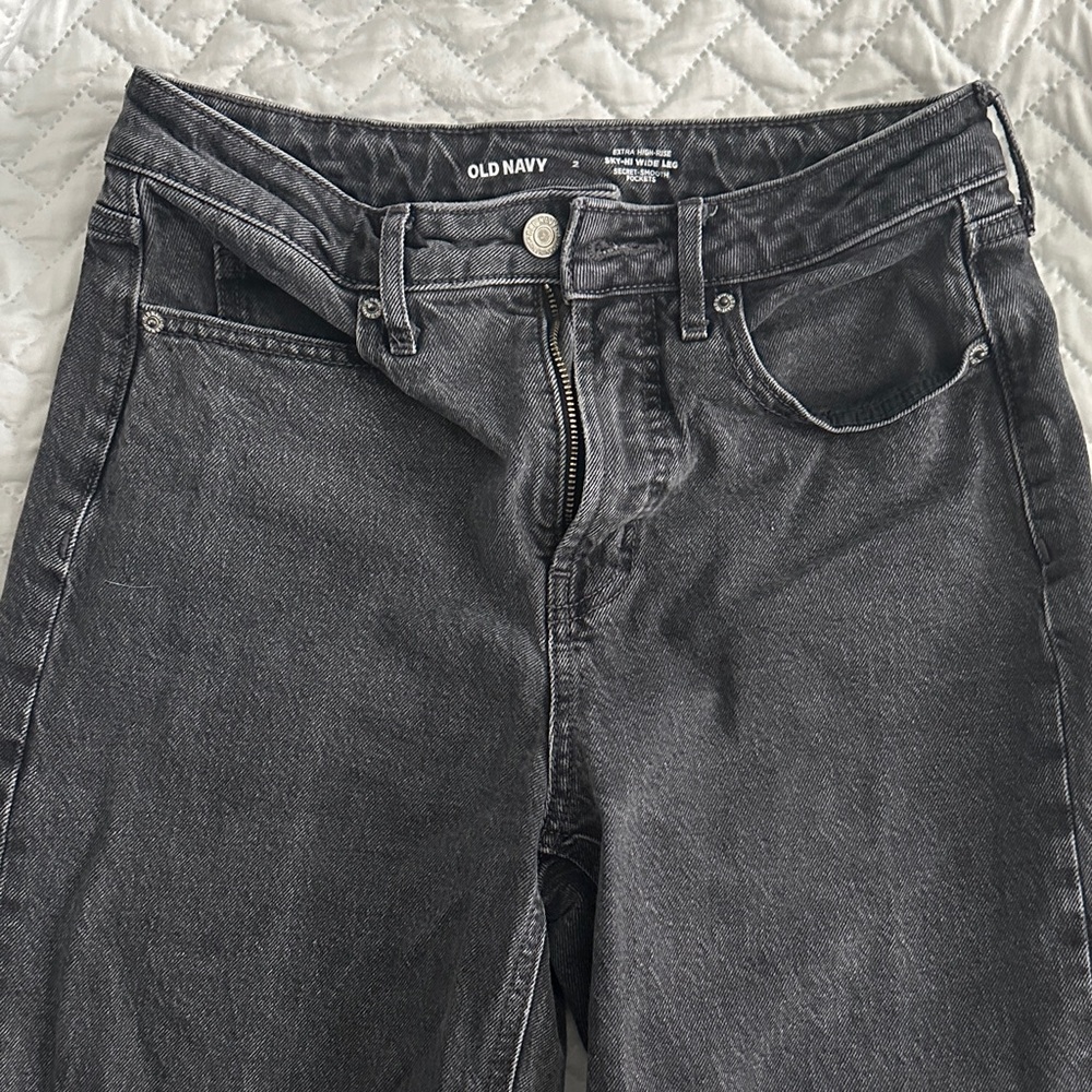 Old Navy Women's Faded Black Extra High Rise Jeans